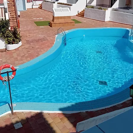 Casa Lorenzo - En Playa De Americas
