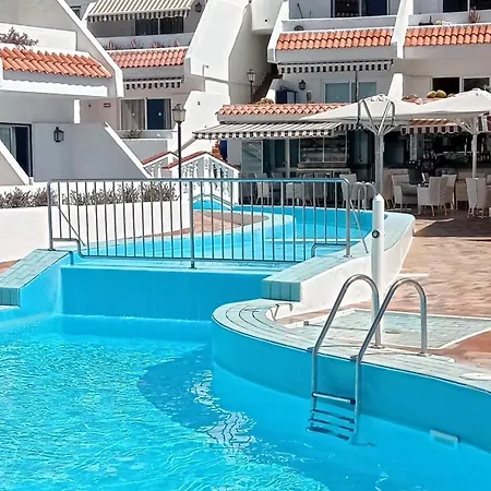 Casa Lorenzo - En Playa De Americas * 美洲海滩
